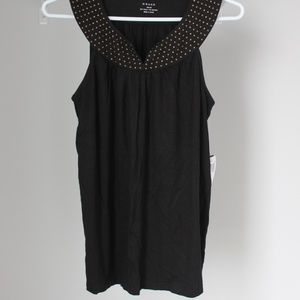 NEW sleeveless black top